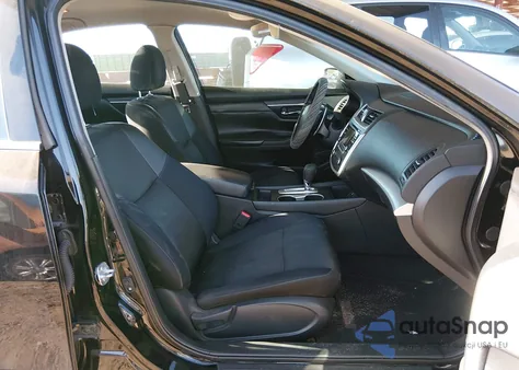 2017 Nissan Altima 2.5 Sr z USA, uszkodzony, nr VIN 1N4AL3AP6HC210398